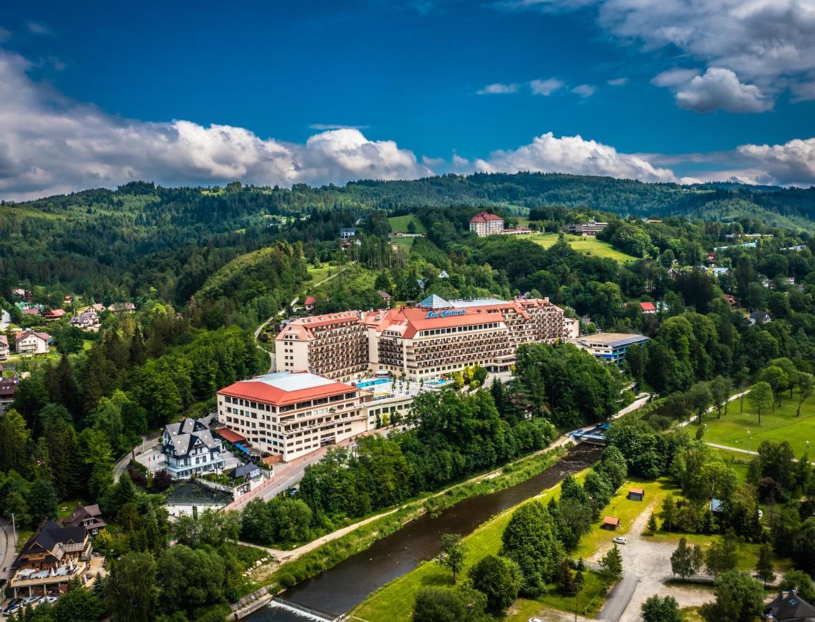 Hotel Golebiewski Wisła Esterno foto