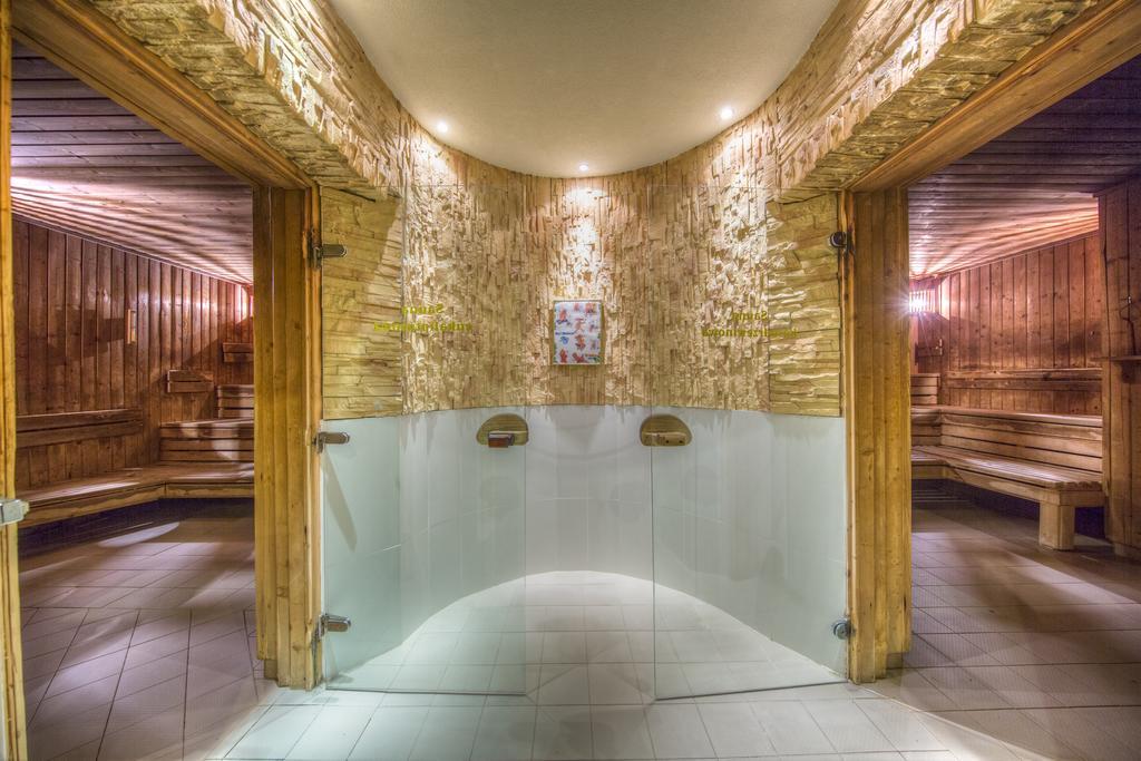 Hotel Golebiewski Wisła Esterno foto