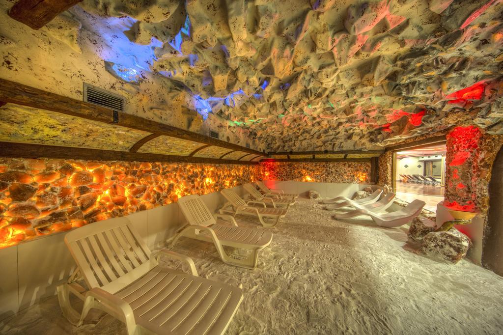 Hotel Golebiewski Wisła Esterno foto