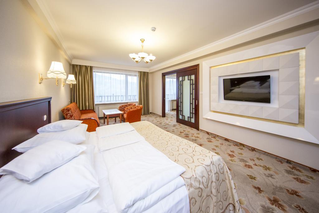 Hotel Golebiewski Wisła Esterno foto