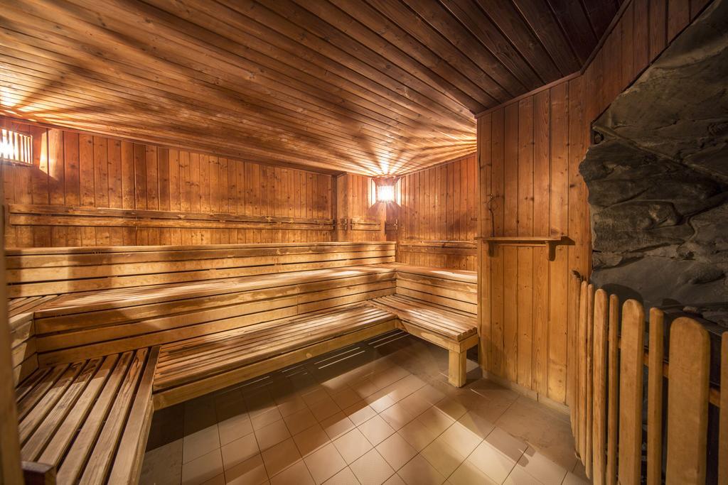 Hotel Golebiewski Wisła Esterno foto